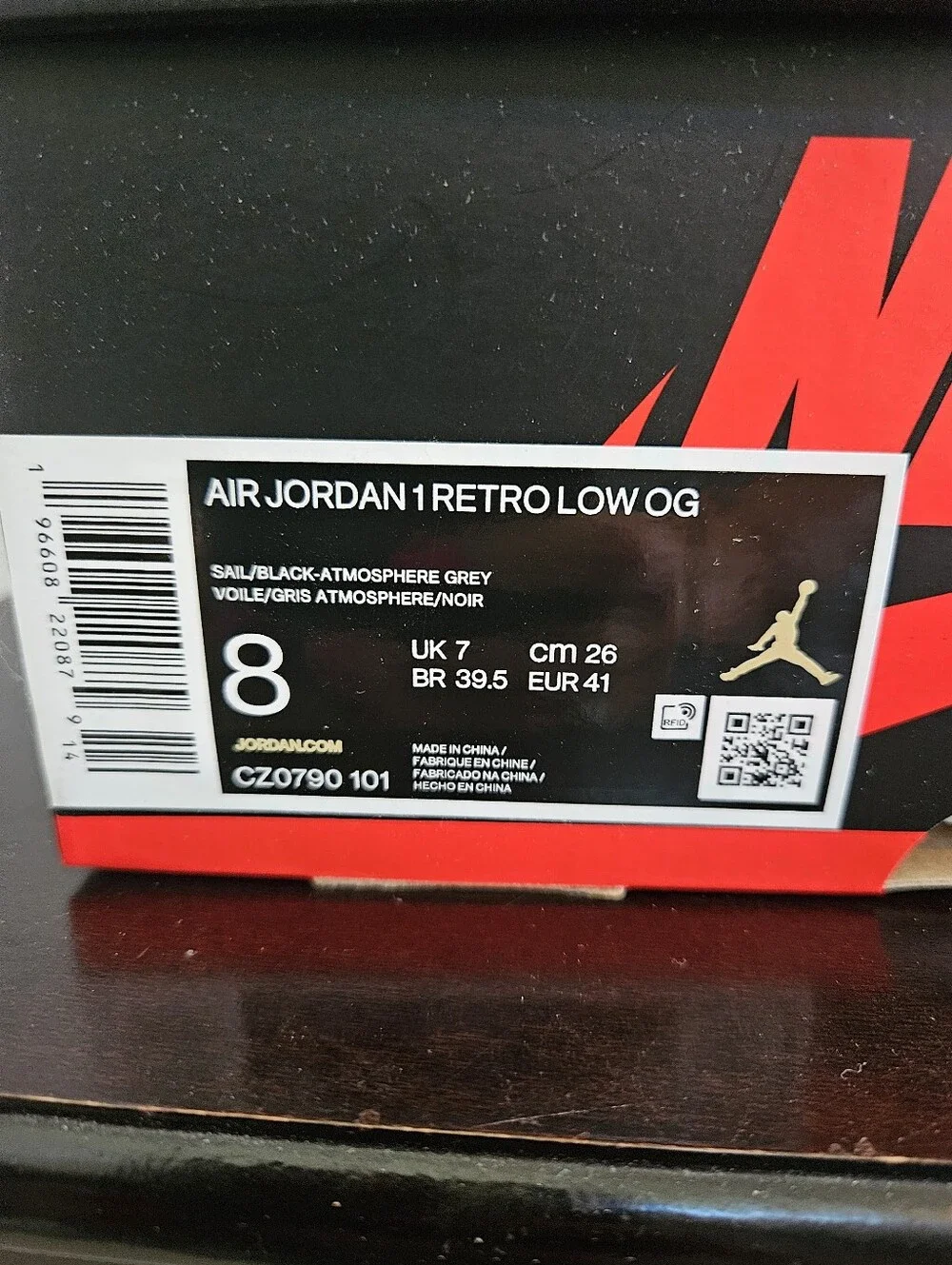 Mens Jordan Lows
